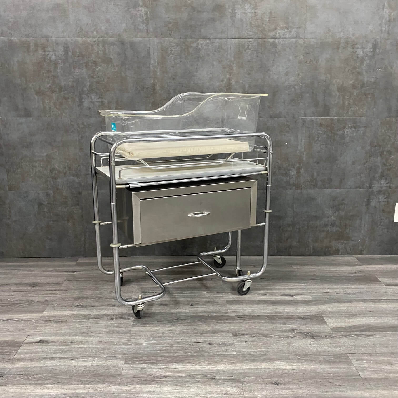 Stainless Steel Bassinet with Changing Station - Hamilton Industries -Angelus Medical