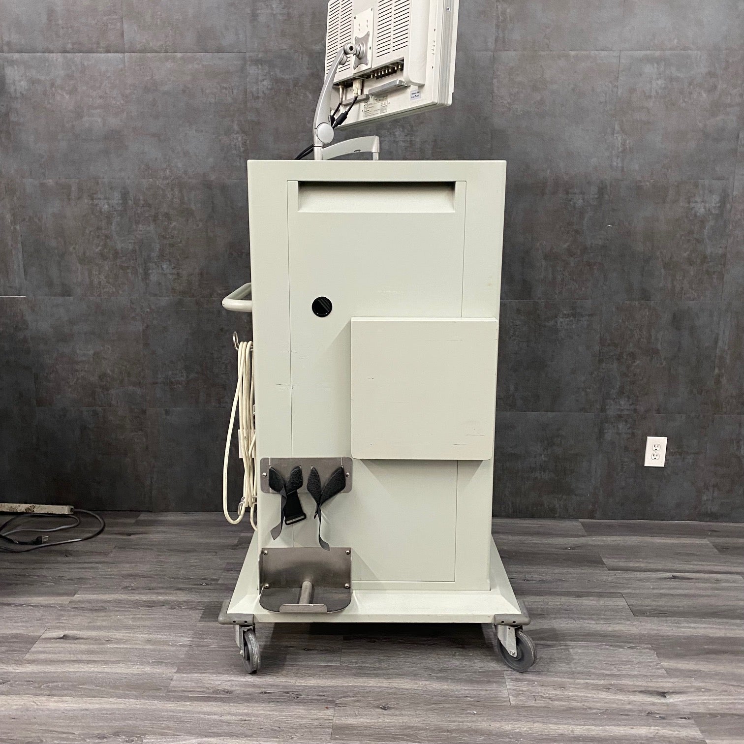 Storz Endoscopy Cart with Monitor - Storz -Angelus Medical