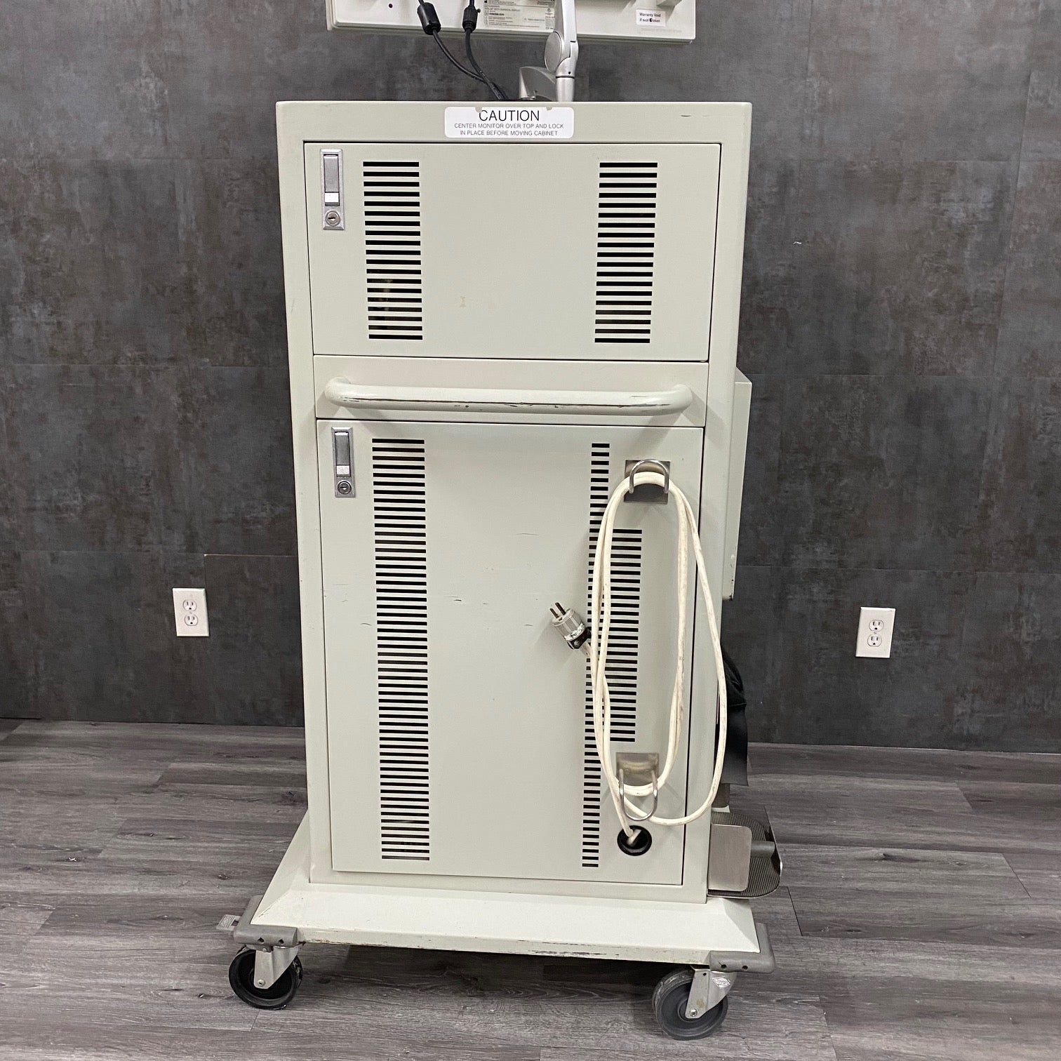 Storz Endoscopy Cart with Monitor - Storz -Angelus Medical