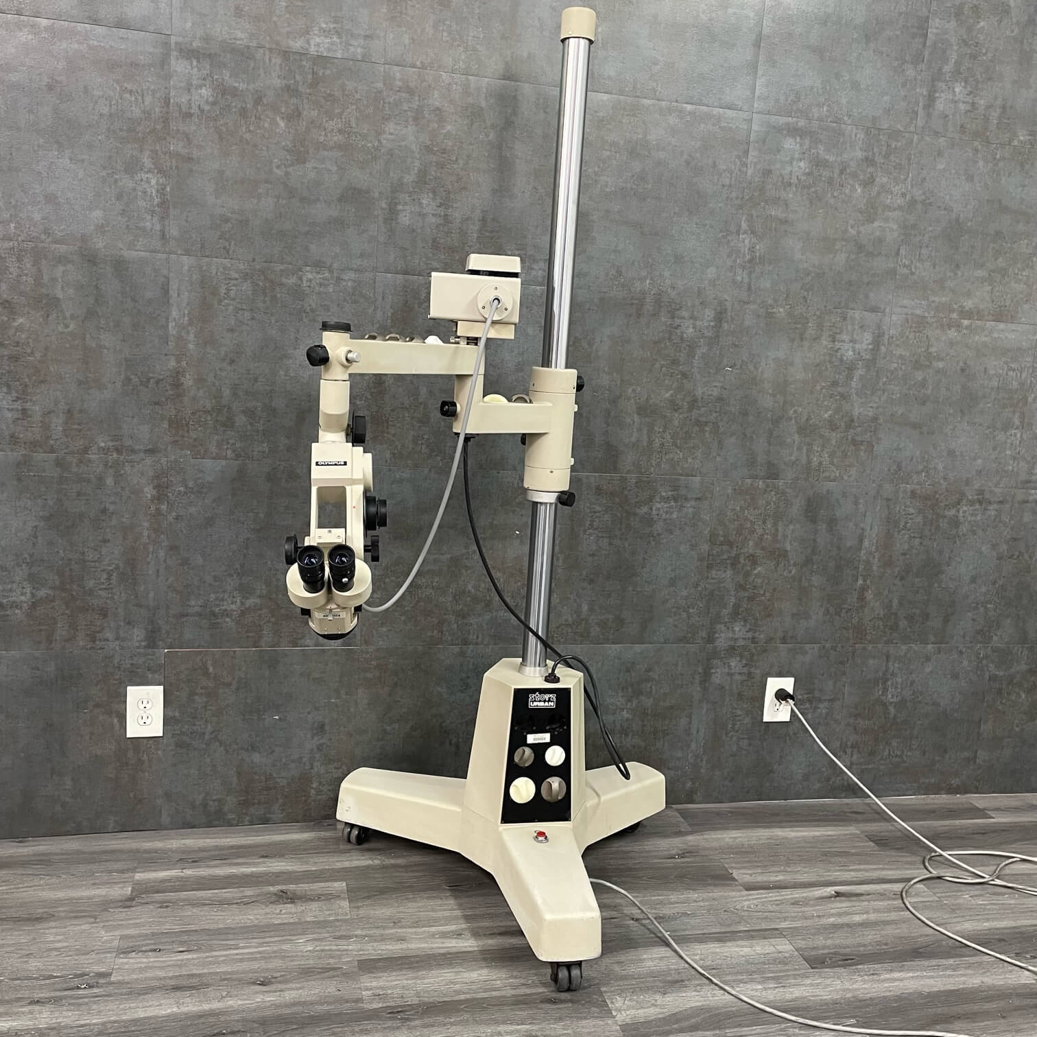 Storz Urban Surgical Microscope - Storz -Angelus Medical