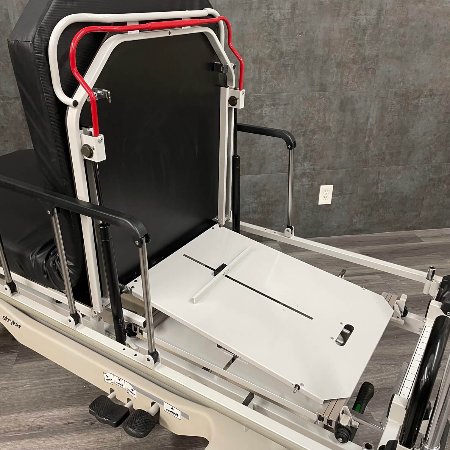 Stryker 1020 Trauma Stretcher - Stryker -Angelus Medical