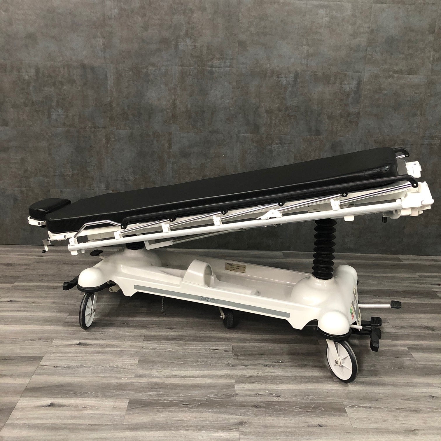 Stryker 1068 Eye Surgery Stretcher - Stryker -Angelus Medical