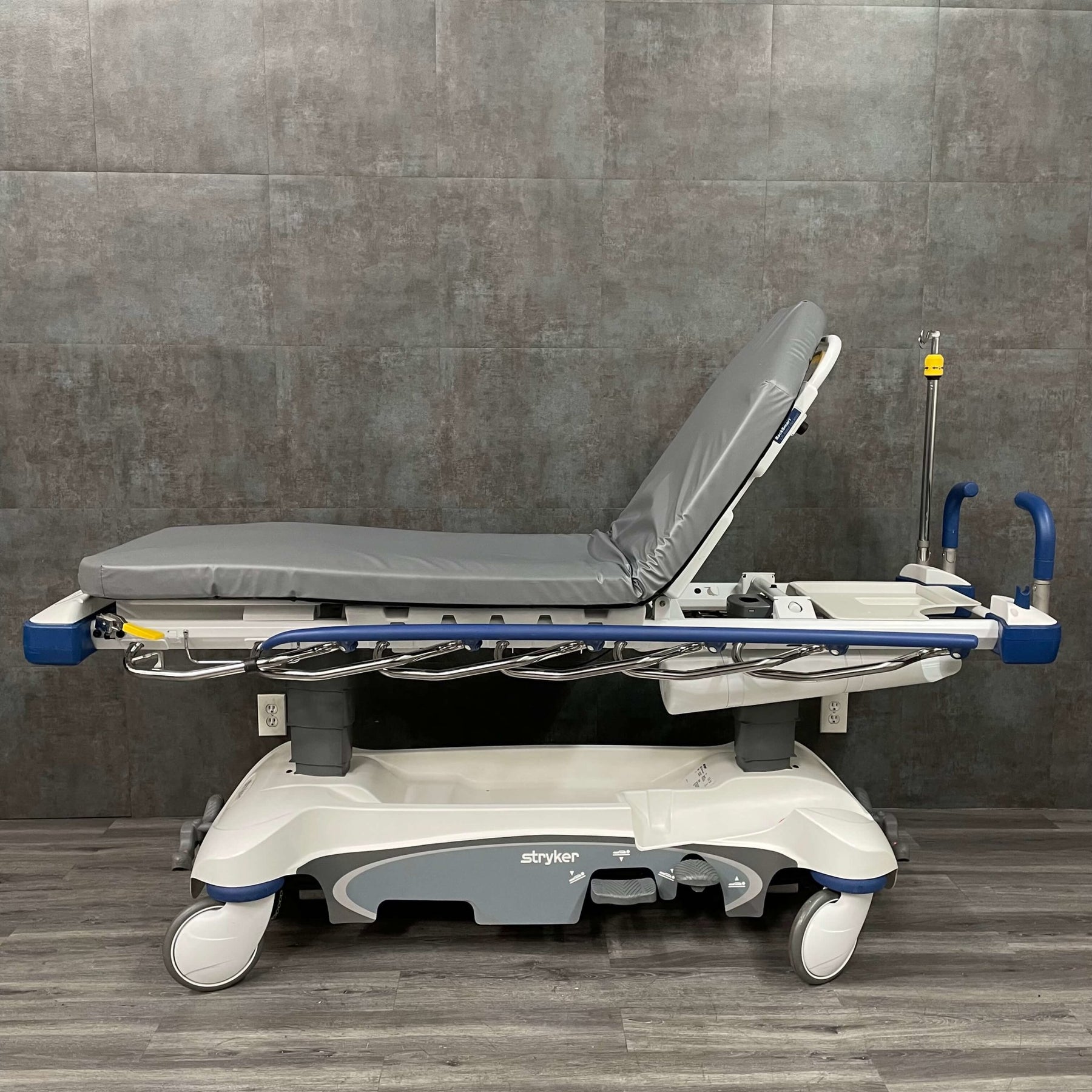 Stryker 1105 Prime,Gurney,Stryker Big wheel,stryker gurney Angelus