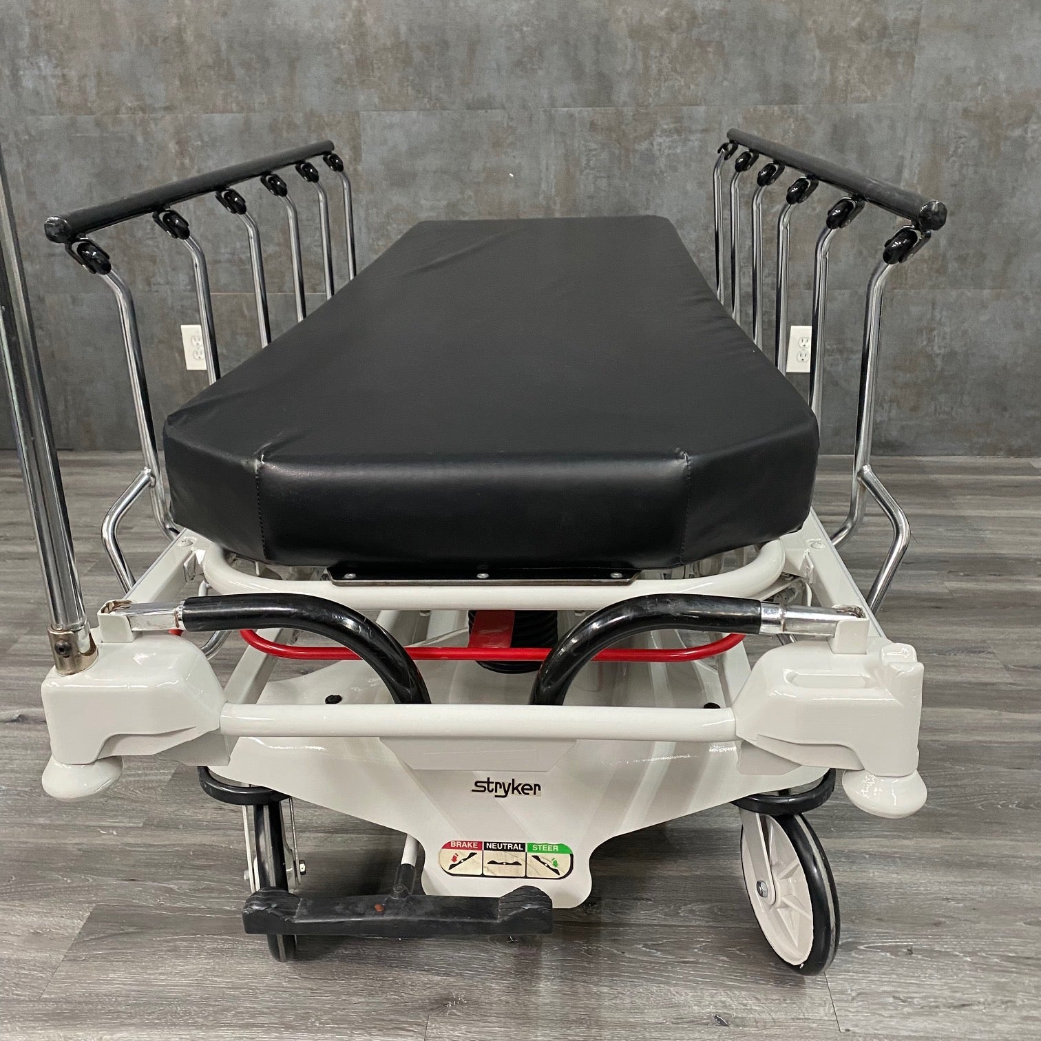 Stryker 1211 Renaissance Stretcher (Refurbished) - Stryker -Angelus Medical