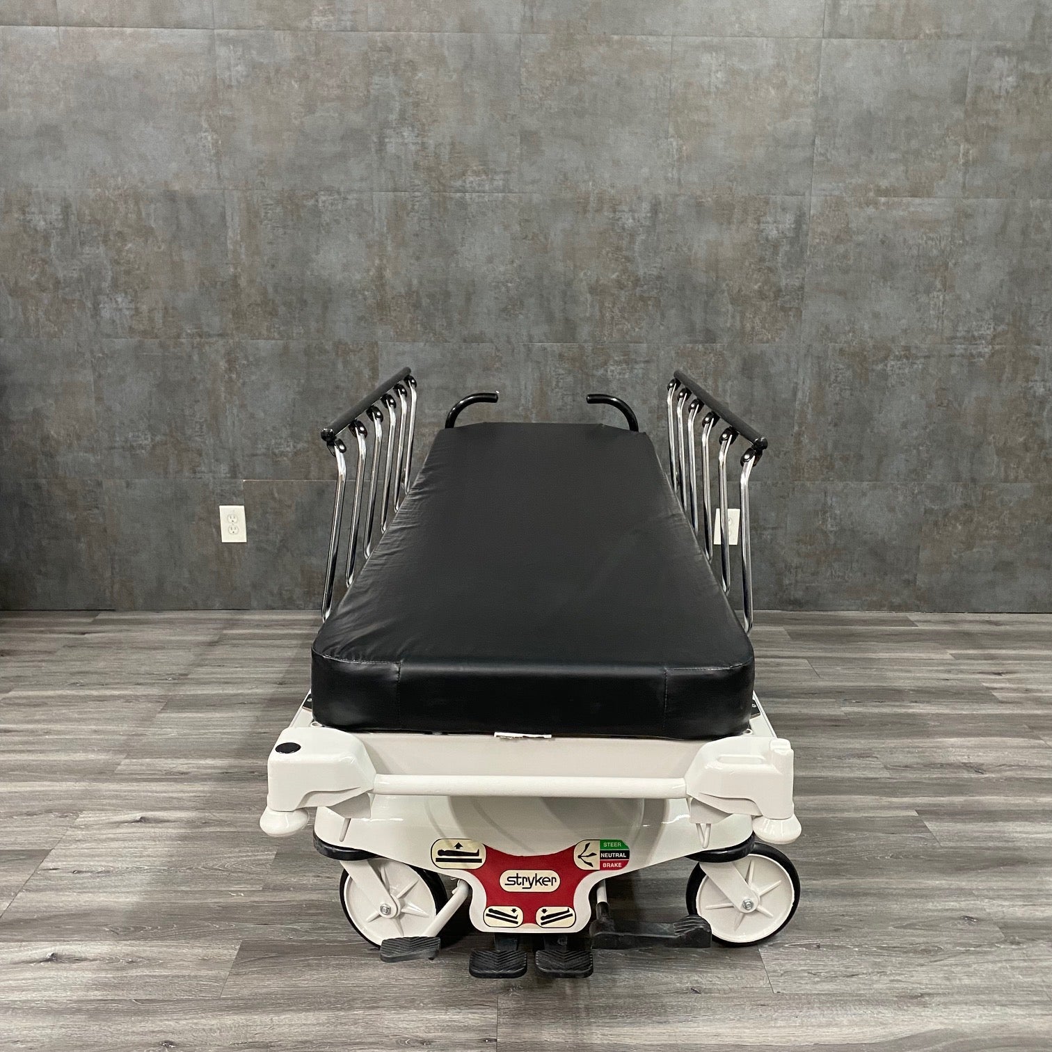 Stryker 1211 Renaissance Stretcher (Refurbished) - Stryker -Angelus Medical