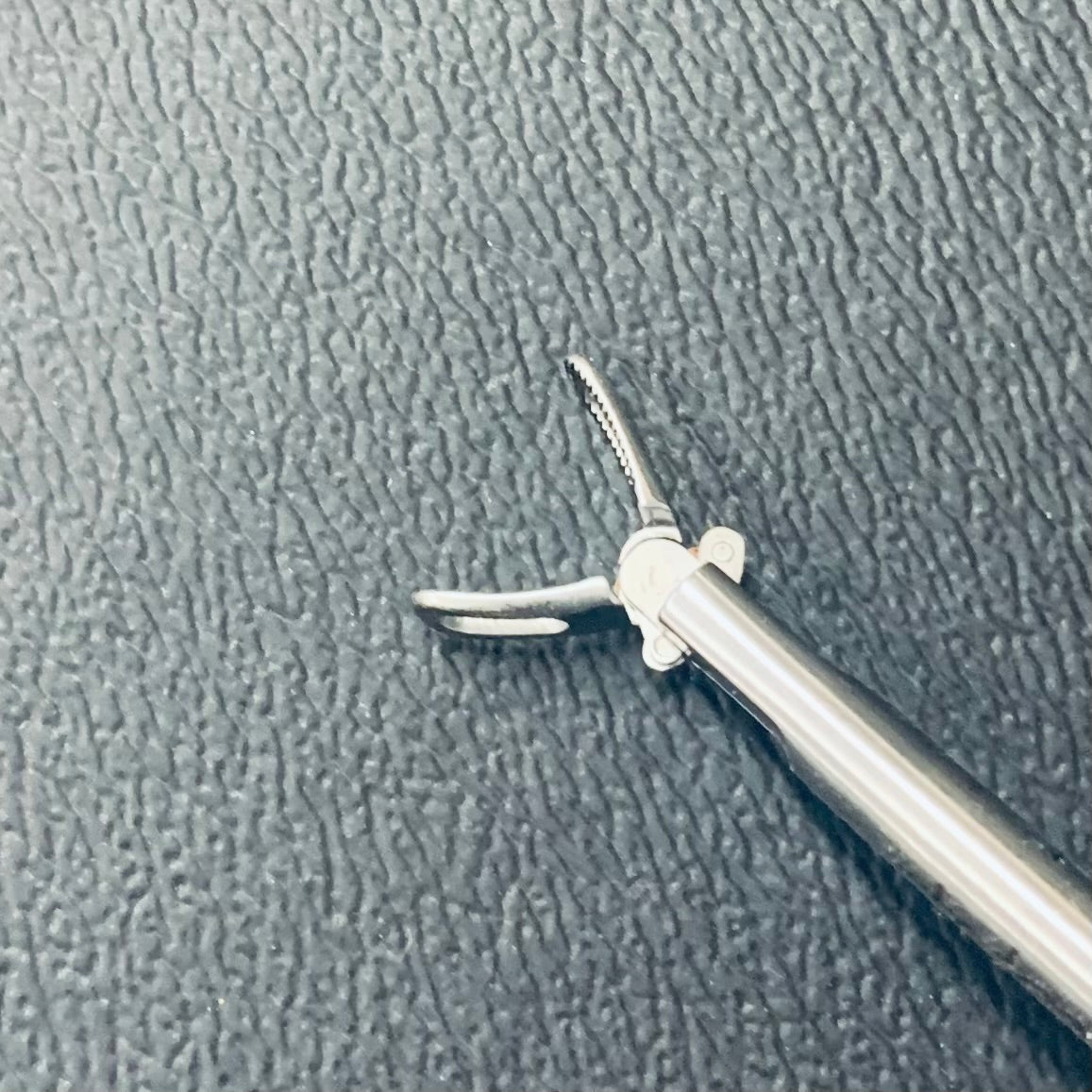 Stryker 250-080-130 Grasping Forceps (Used) - Stryker -Angelus Medical
