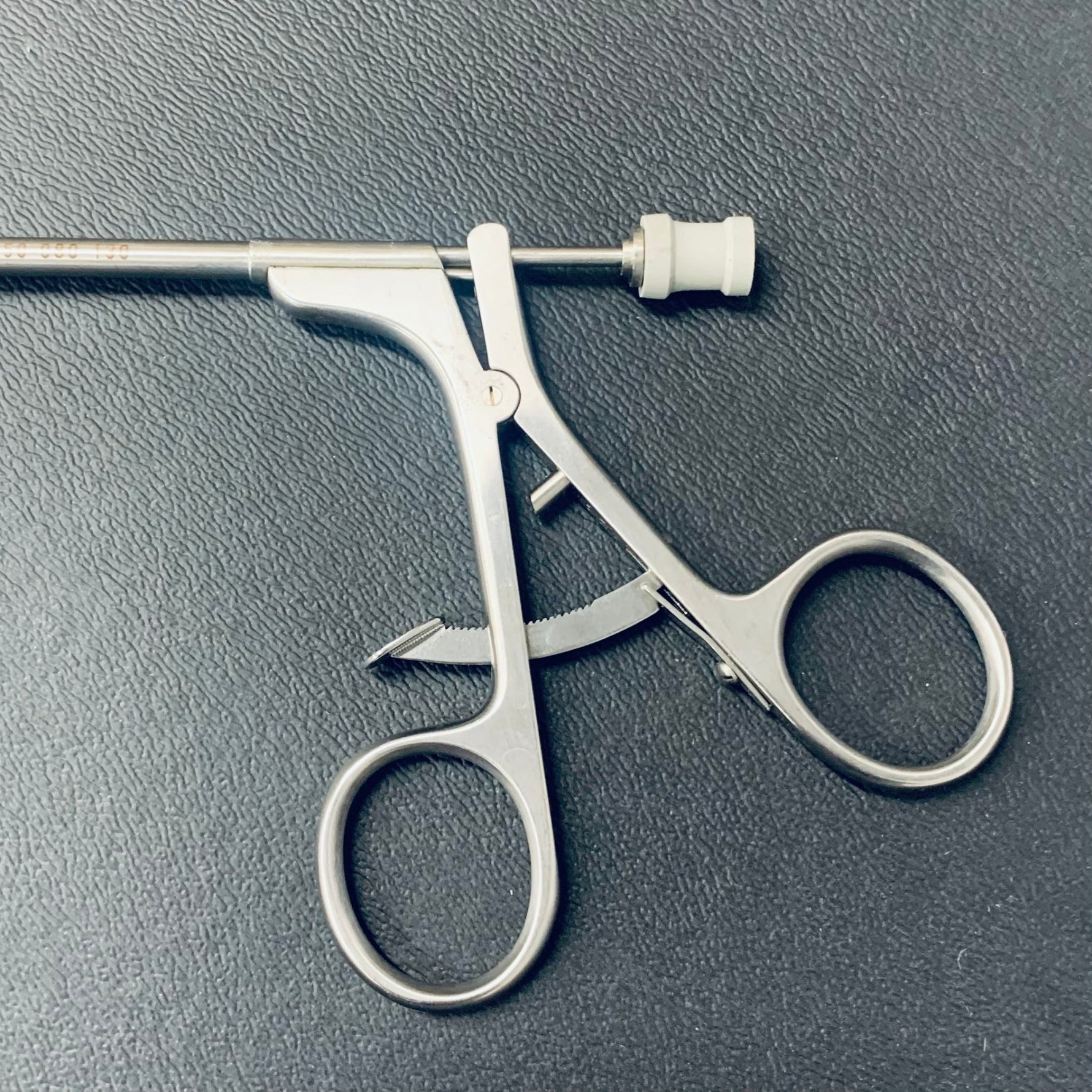 Stryker 250-080-130 Grasping Forceps (Used) - Stryker -Angelus Medical