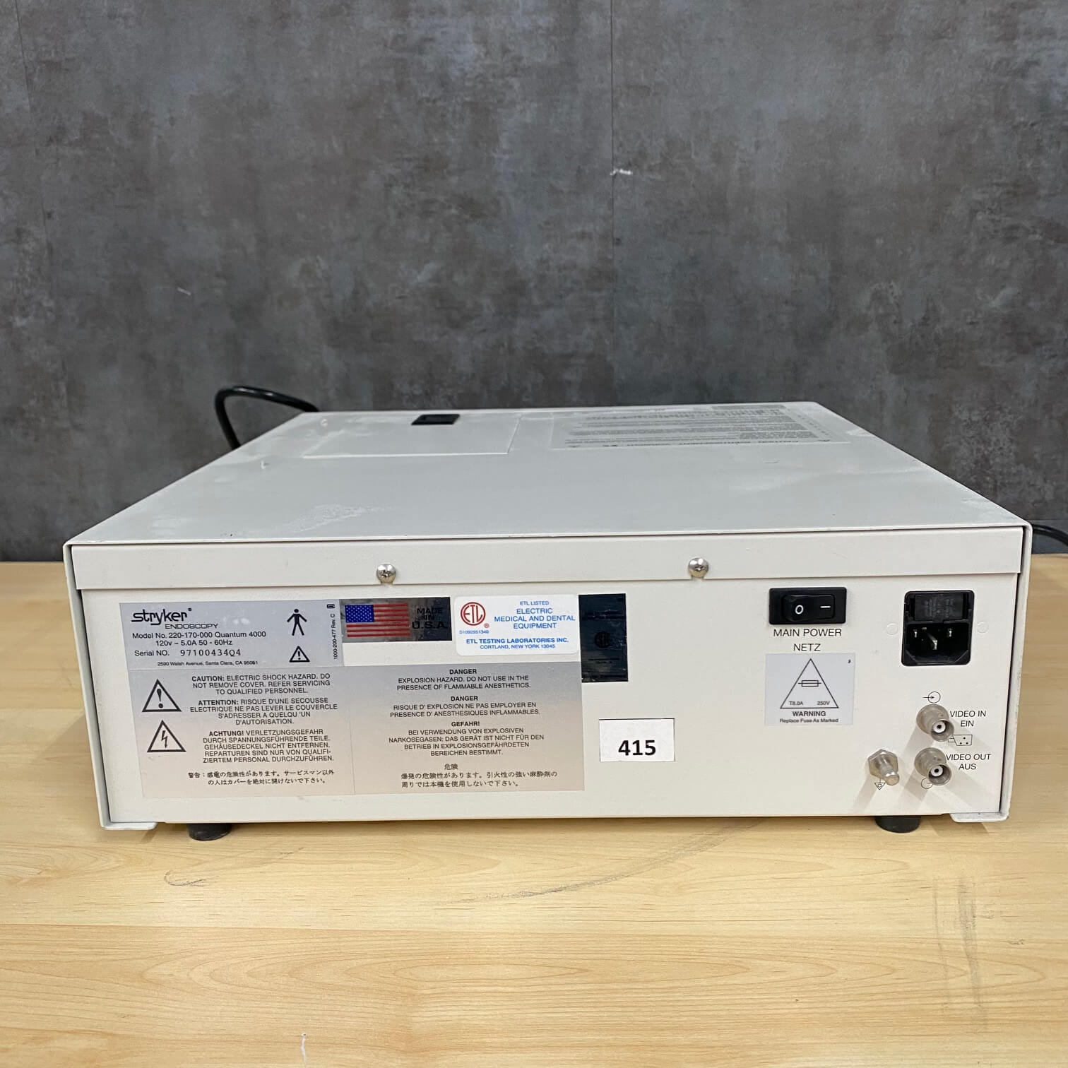 Stryker Quantum 4000 Light Source (Refurbished) - Stryker -Angelus Medical
