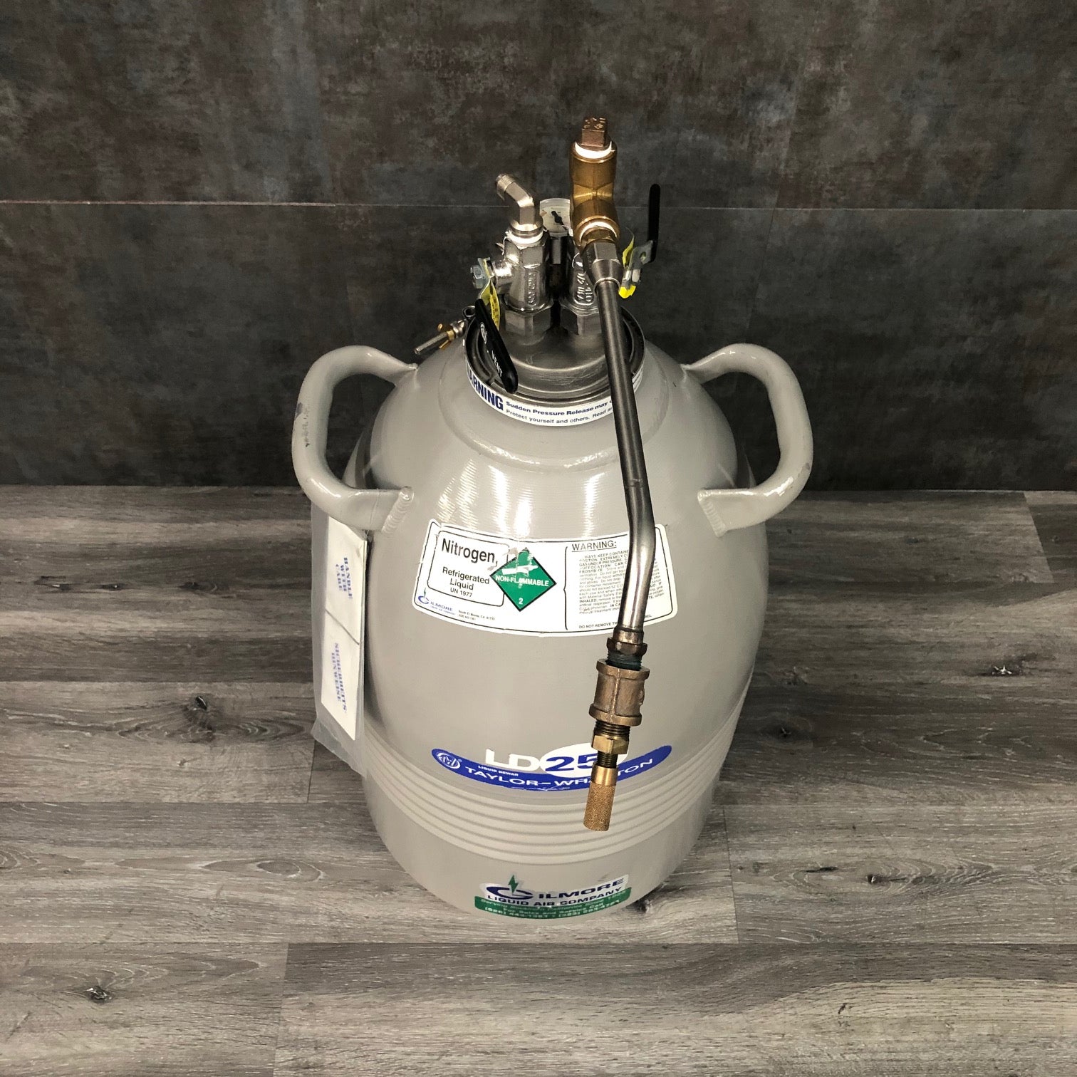Taylor Wharton LD25 Liquid Nitrogen Tank - Taylor Wharton -Angelus Medical