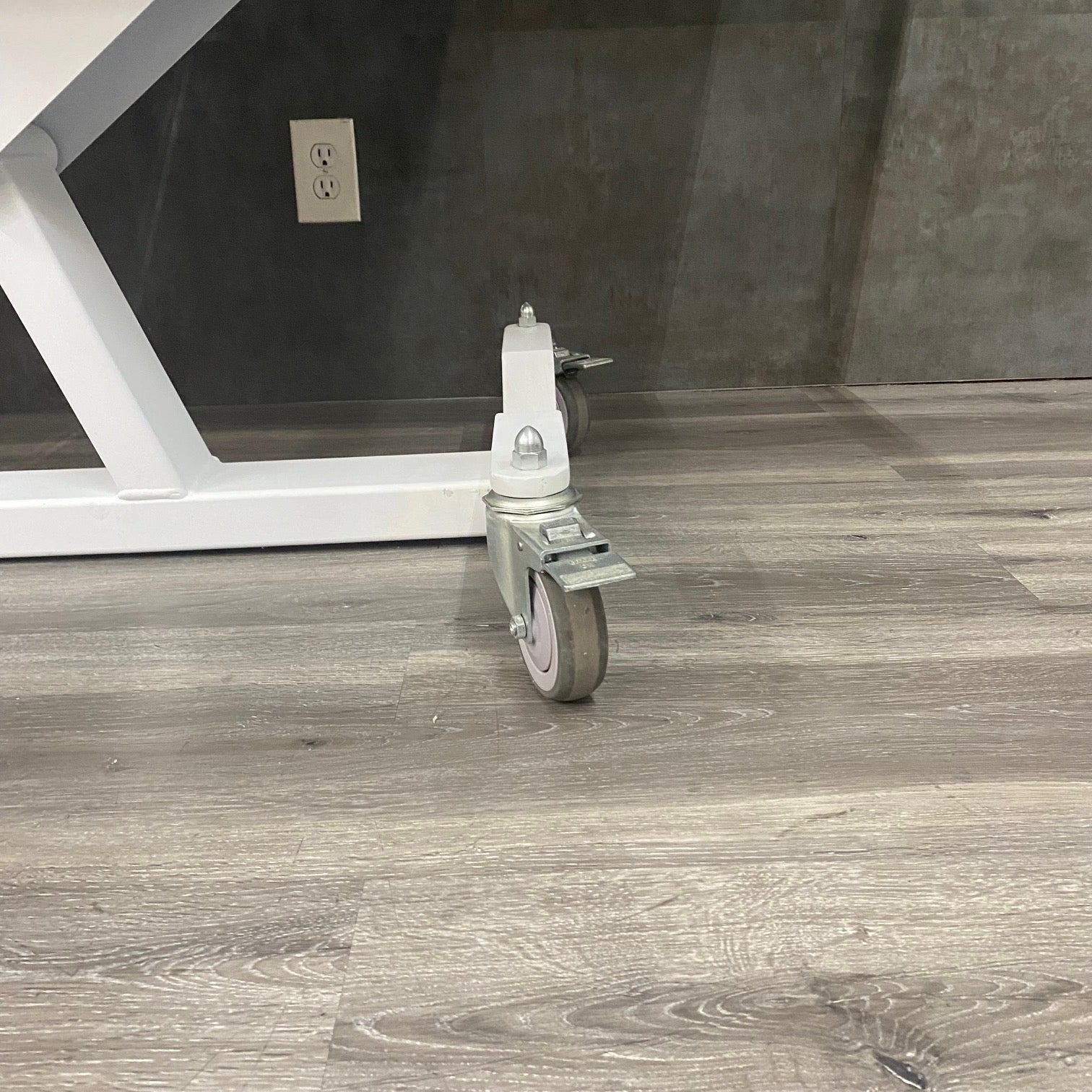 The complete Chattanooga Triton Traction System - Chattanooga -Angelus Medical