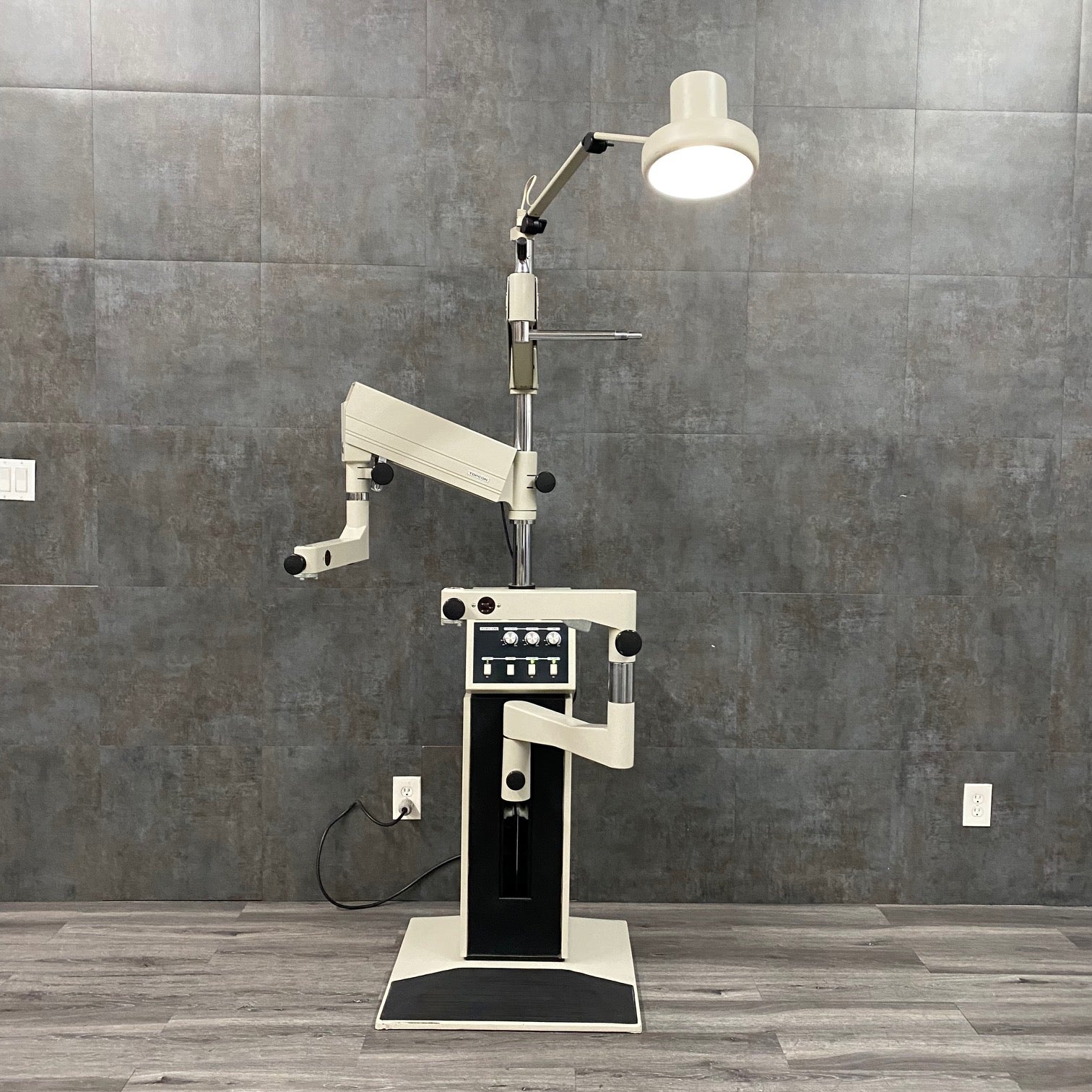 TopCon Instrument Stand with Console - Topcon -Angelus Medical