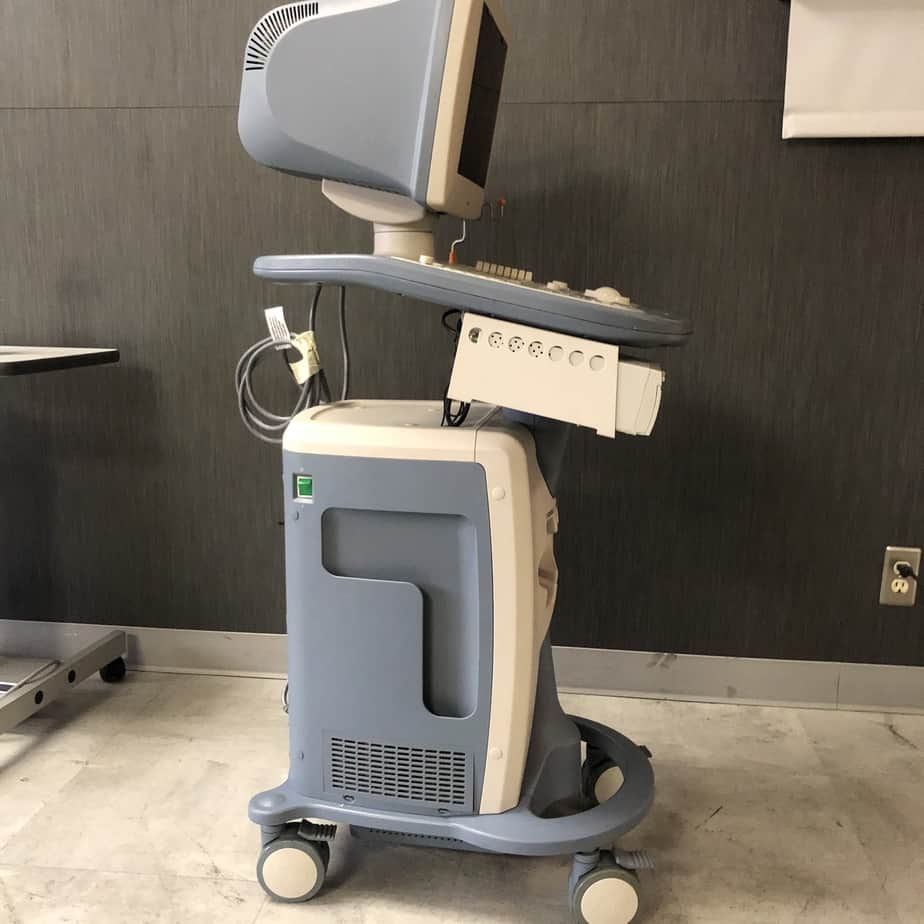 Toshiba Famio 8 Ultrasound (Parts Only) - Toshiba -Angelus Medical