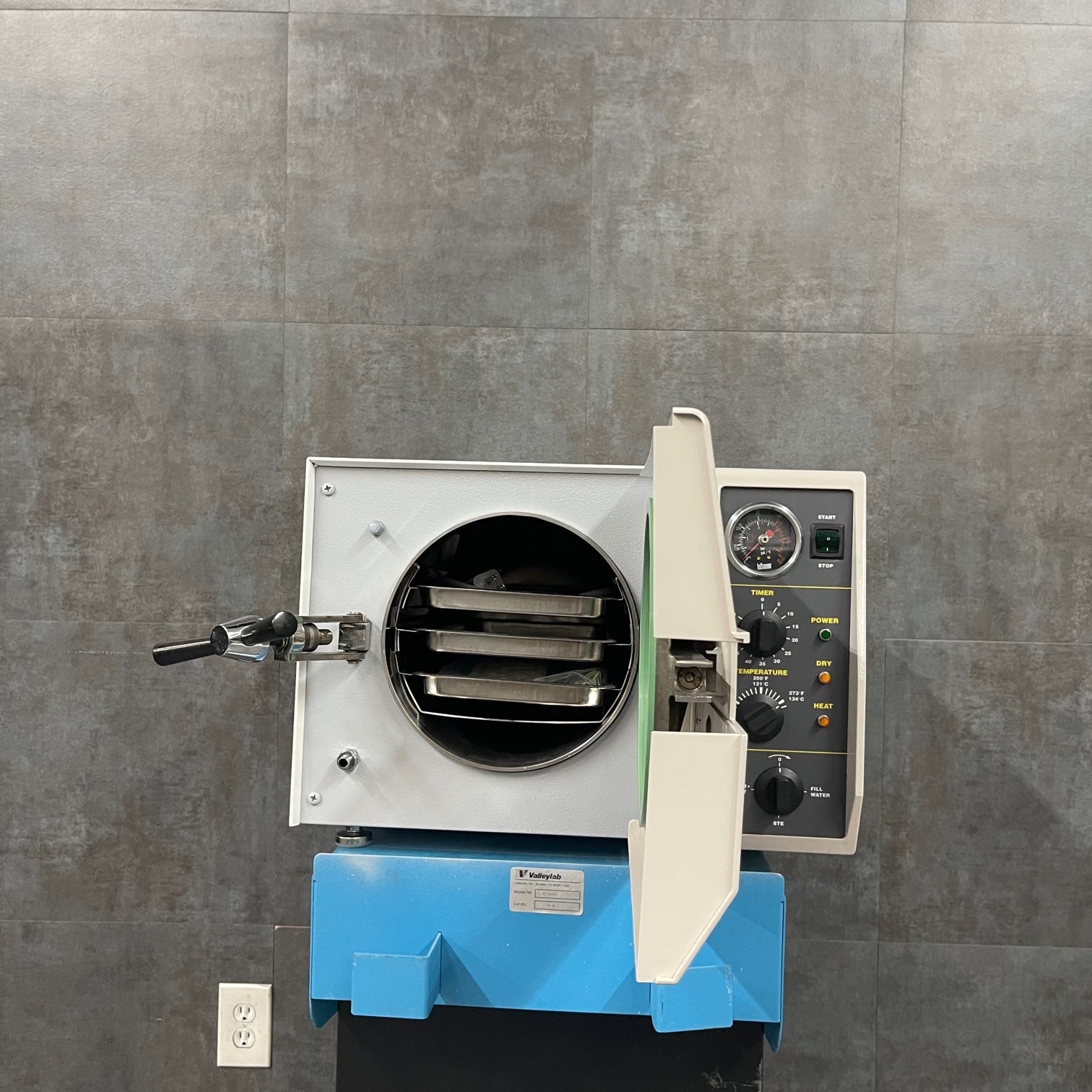 Tuttnauer 2340M Autoclave - Tuttnauer -Angelus Medical