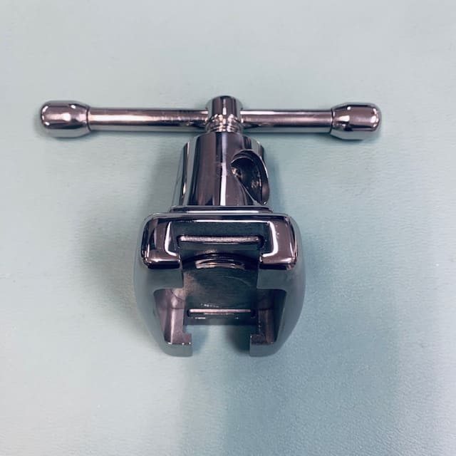 Universal Surgical Table Arm Adaptor - NMD -Angelus Medical