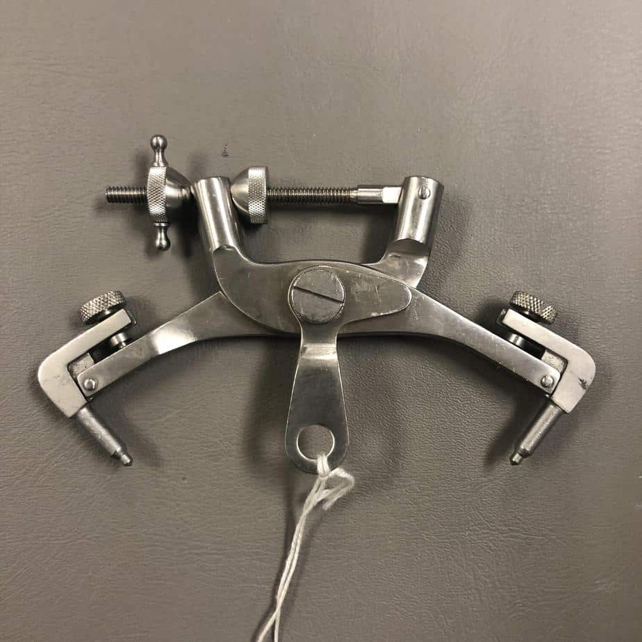 V Mueller skull traction tong - V. Mueller -Angelus Medical