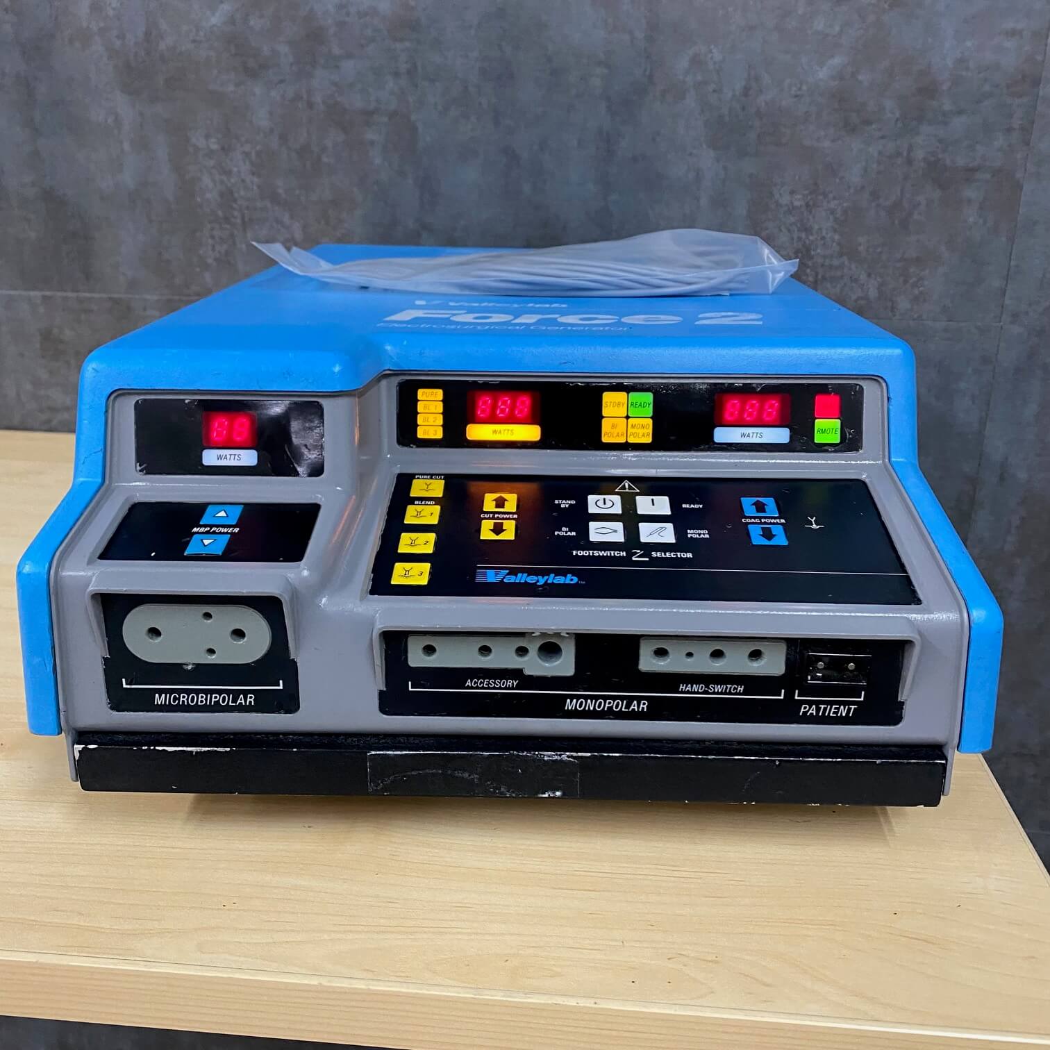 Valleylab Force 2 ESU - Valleylab -Angelus Medical