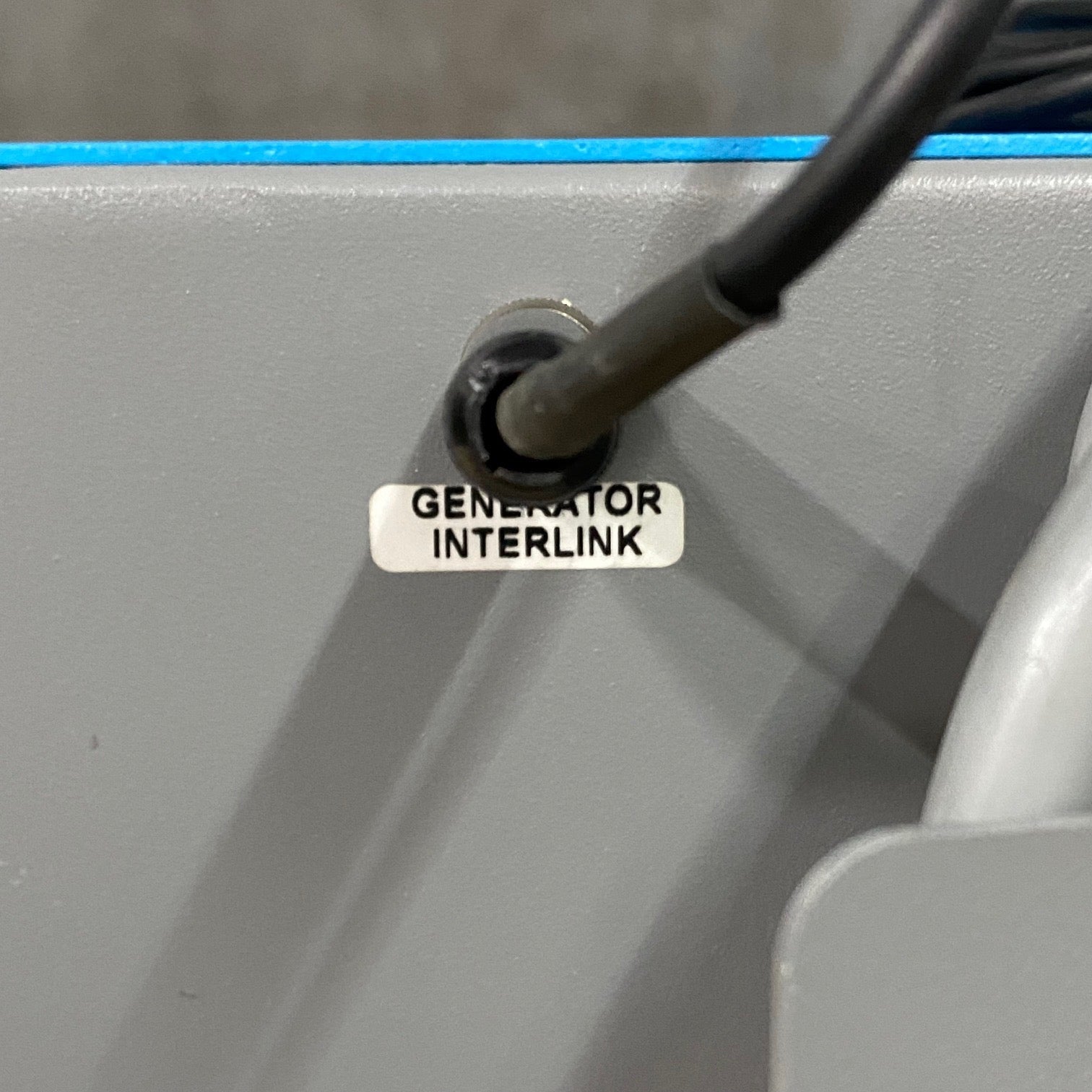 Valleylab OptiMumm Smoke Evacuator - Valleylab -Angelus Medical