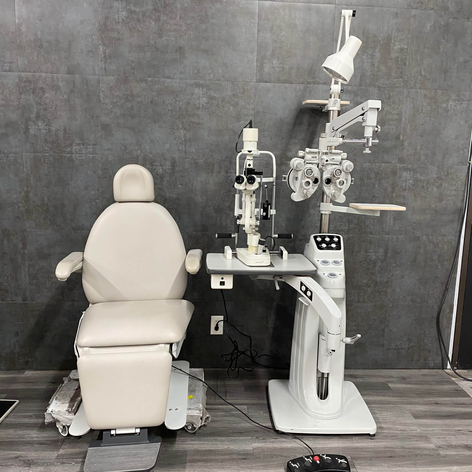 ViewLight Jazz Ophalmic Chair and Stand - ViewLight -Angelus Medical