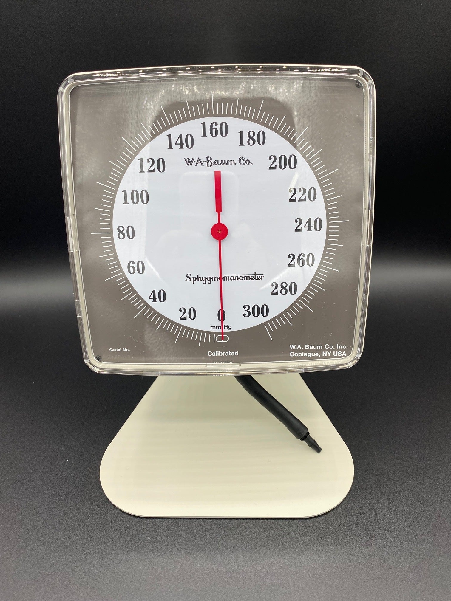 W.A Baum Desk Top Aneroid - W. A. Baum -Angelus Medical