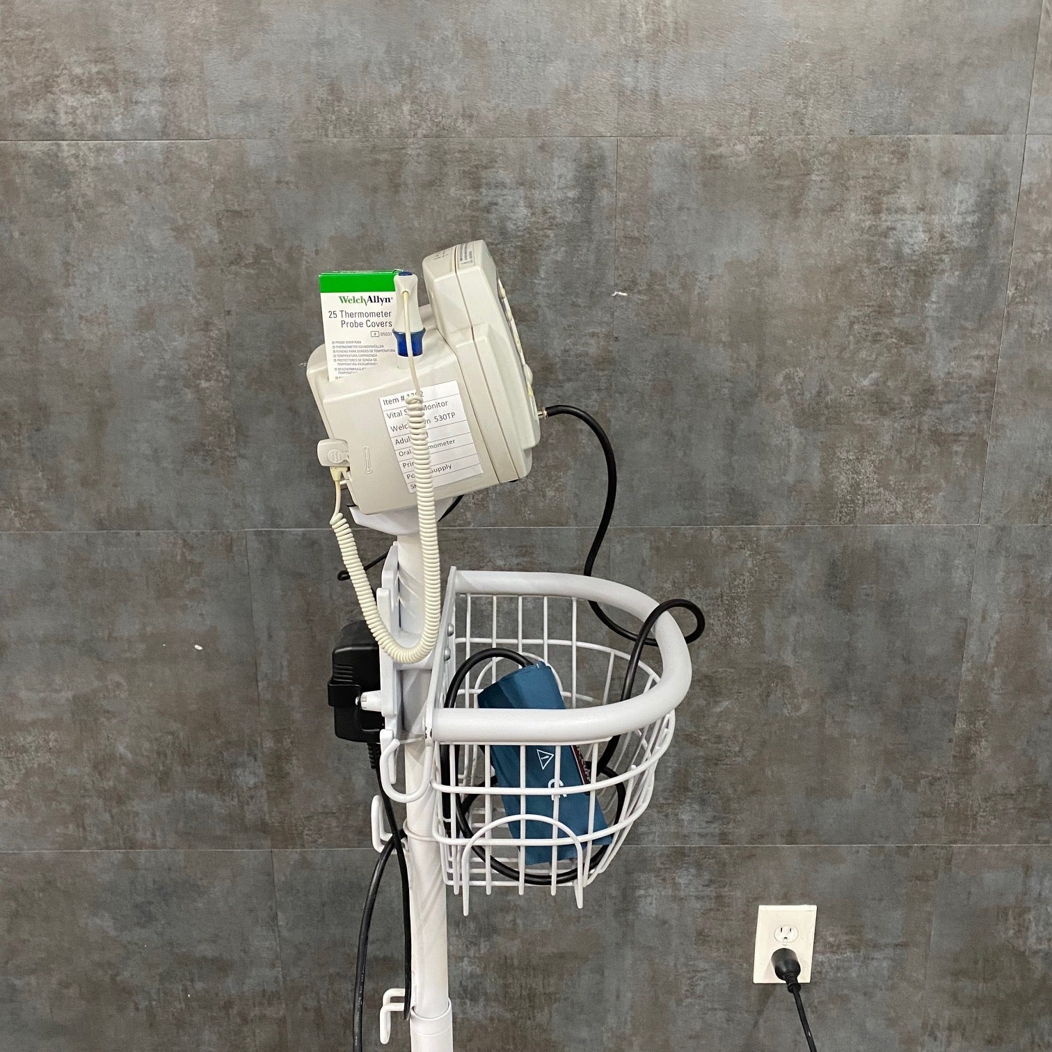 Welch Allyn 300 Series Patient Monitor - Welch Allyn -Angelus Medical