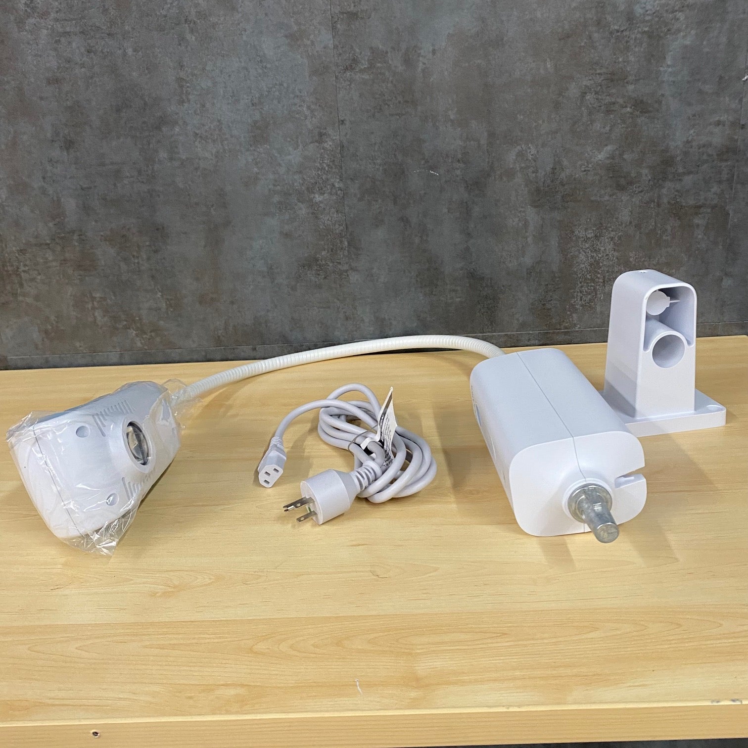 Medical Exam Light wall Mount