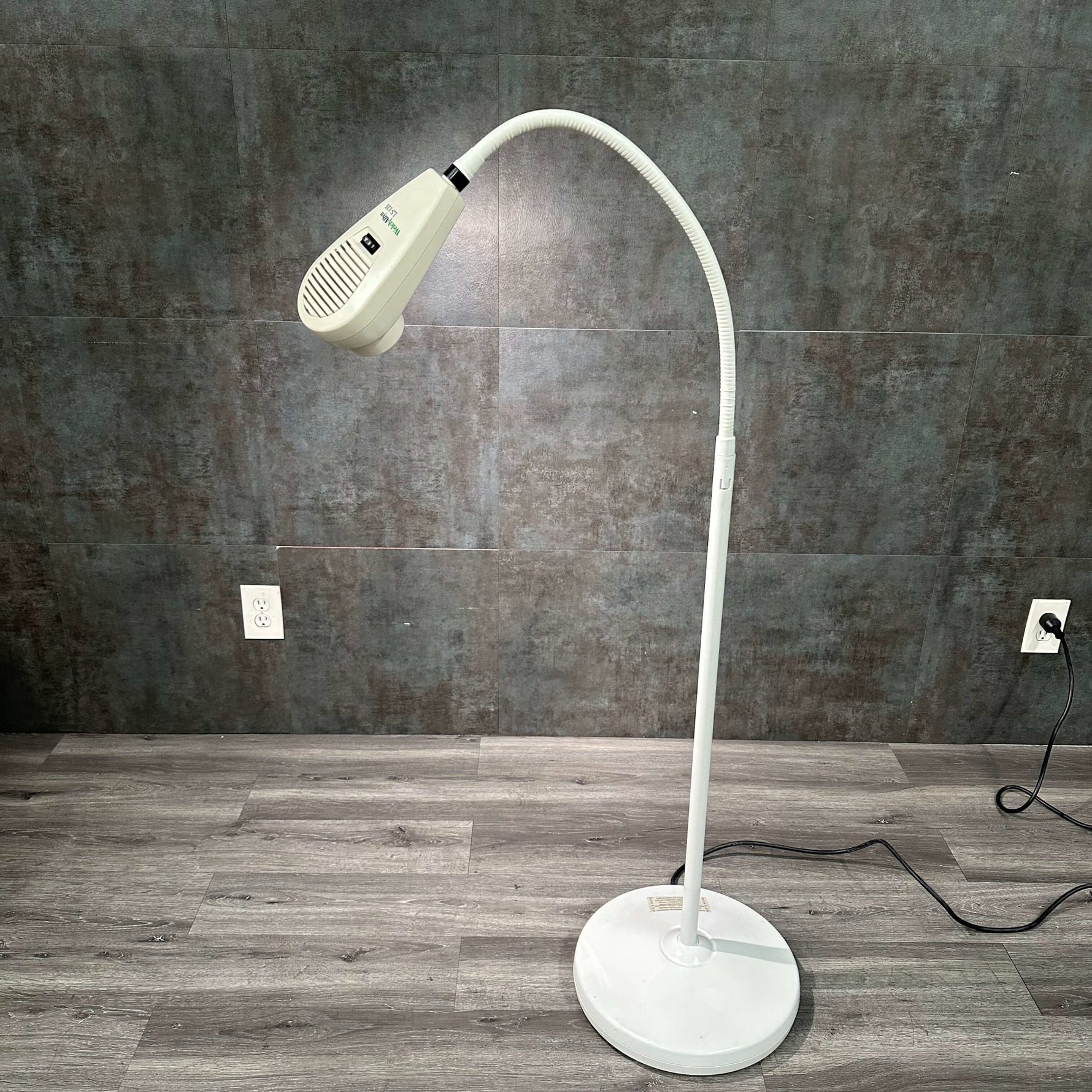 Welch Allyn LS 135 LED Exam Light - Welch Allyn -Available now for sale