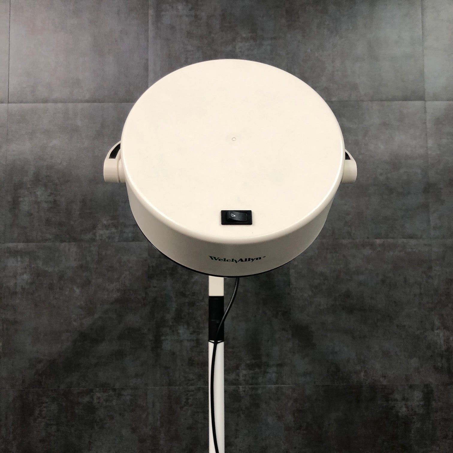 Welch Allyn LS200 LED Procedure Light (Refurnished) - Welch Allyn -Angelus Medical