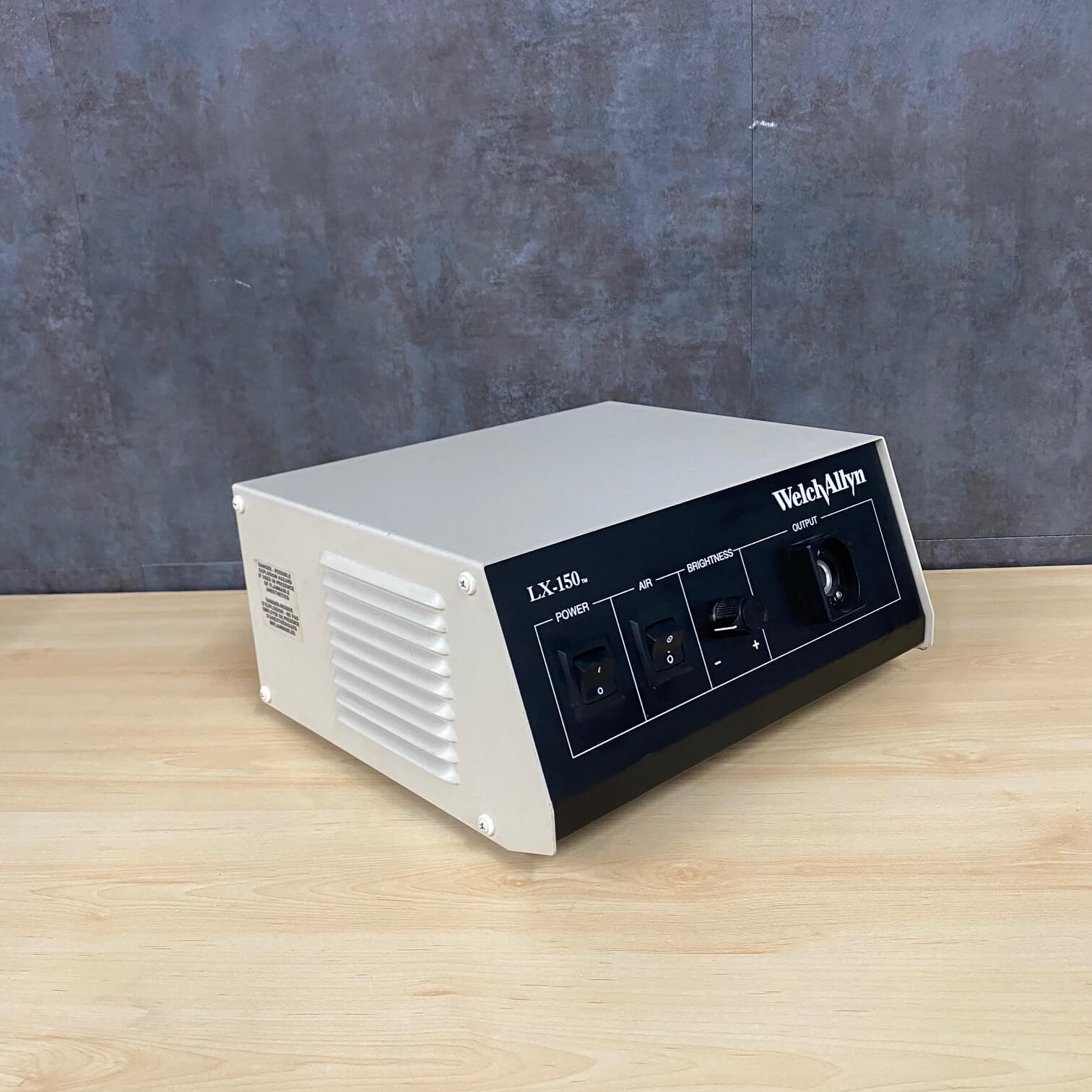 Welch Allyn LX-150 Light Source (Used) - Welch Allyn -Angelus Medical