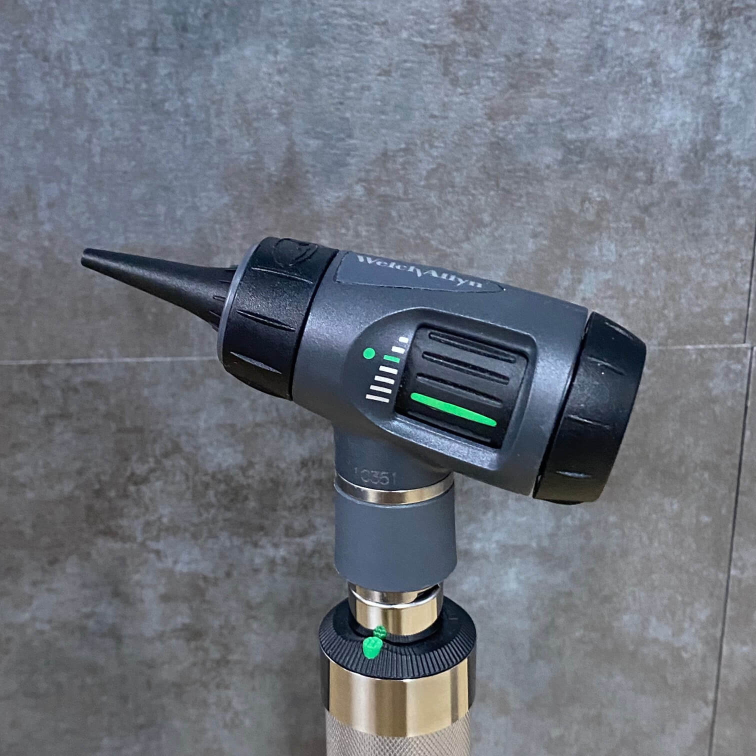 Welch Allyn Otoscope - Single Use Specula - Welch Allyn -Angelus Medical