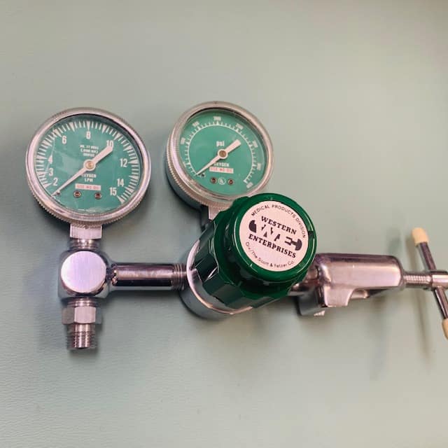 Western Enterprises Oxygen Regulator 2 (Used) - Western Medical -Angelus Medical