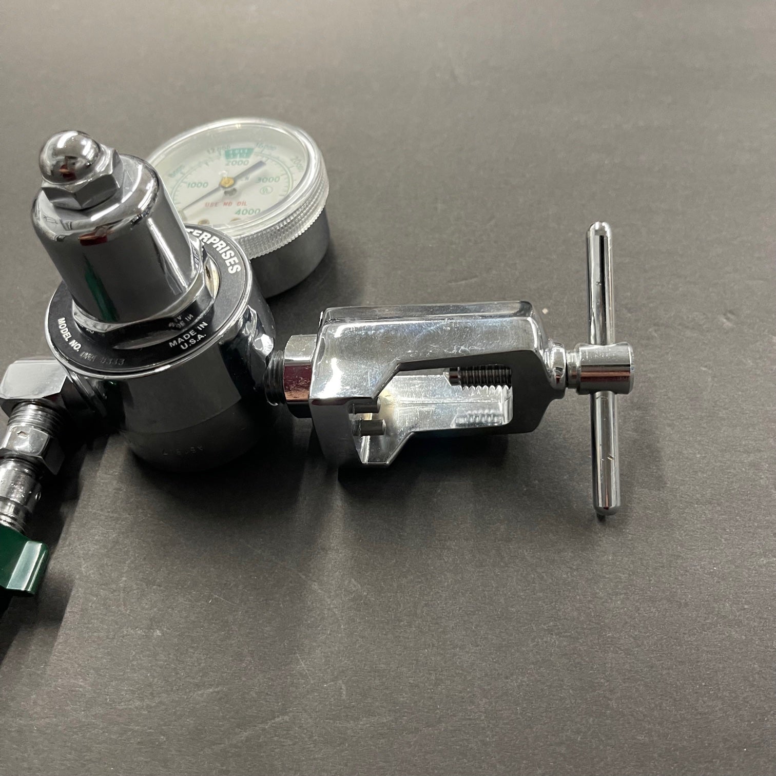 Western Enterprises Oxygen Regulator 3 (New) - Western Medical -Angelus Medical