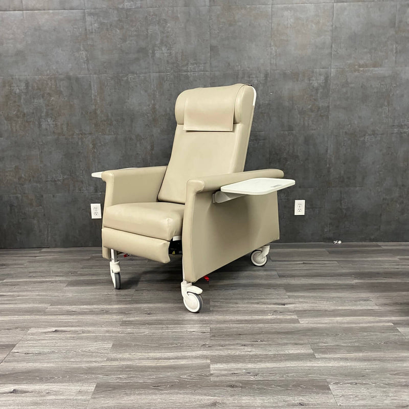 Winco 6940 Clinical Recliner with Swing Arms - Winco -Angelus Medical