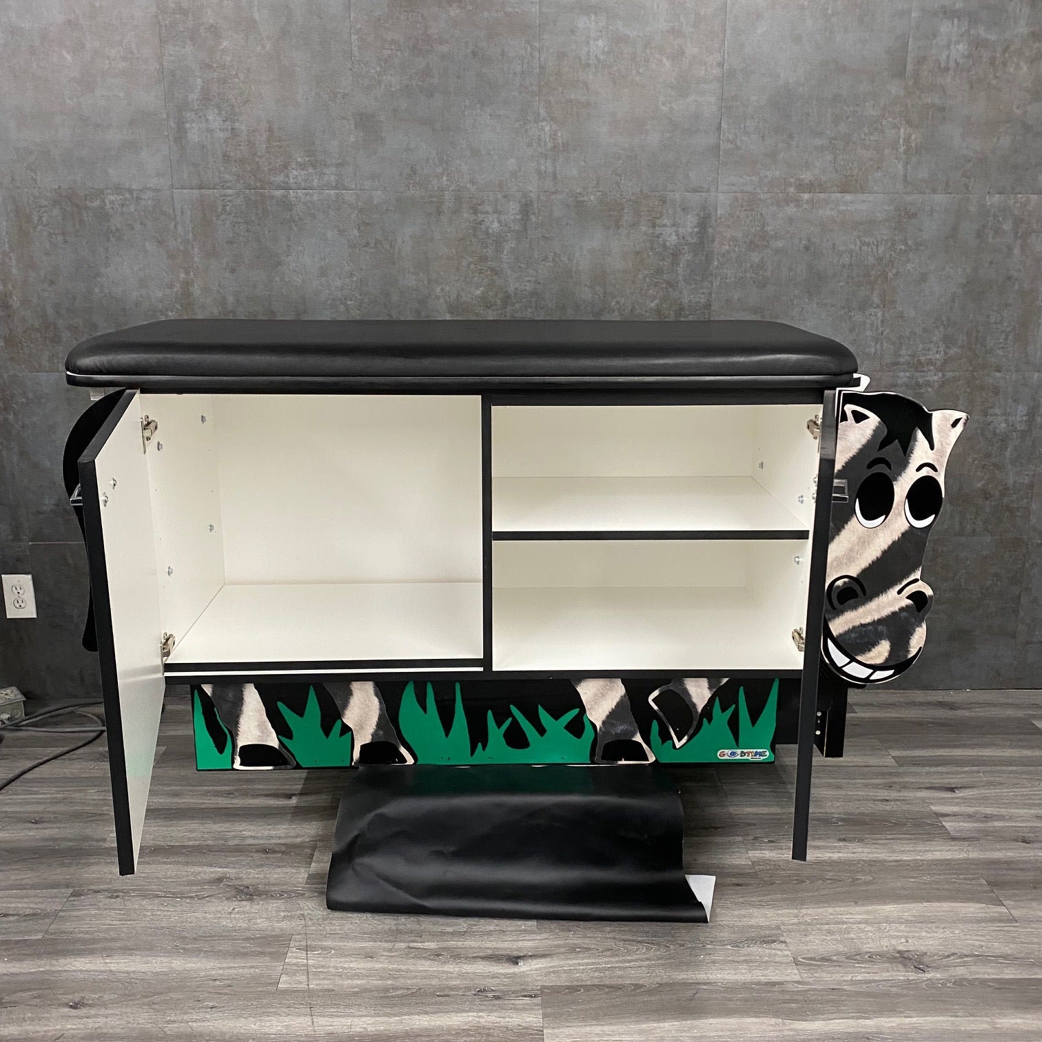 Zebra Pediatrics Exam Table (Refurbished) - Good Time -Angelus Medical