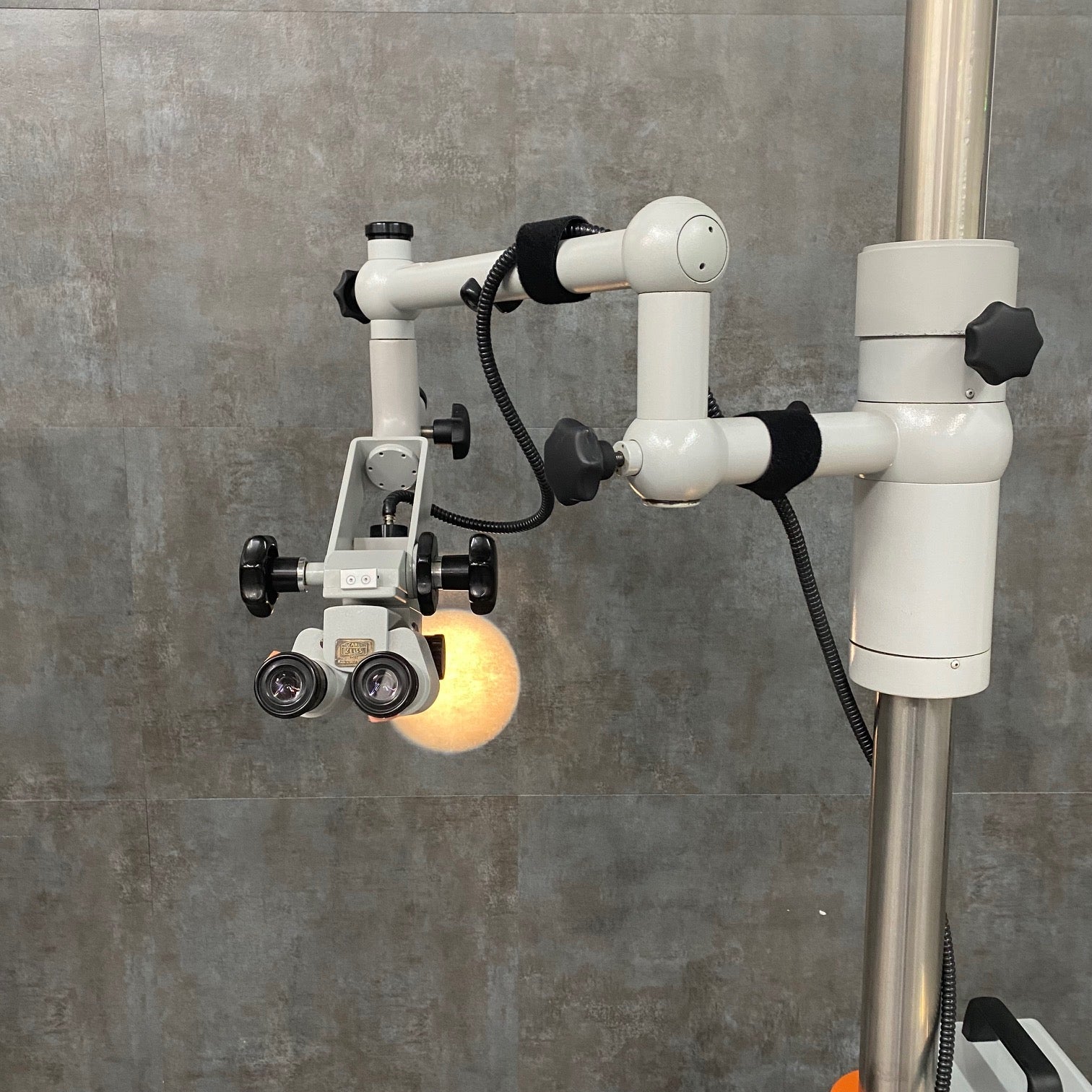 Zeiss OPMI IFC Surgical Microscope (Used) - ZEISS -Angelus Medical