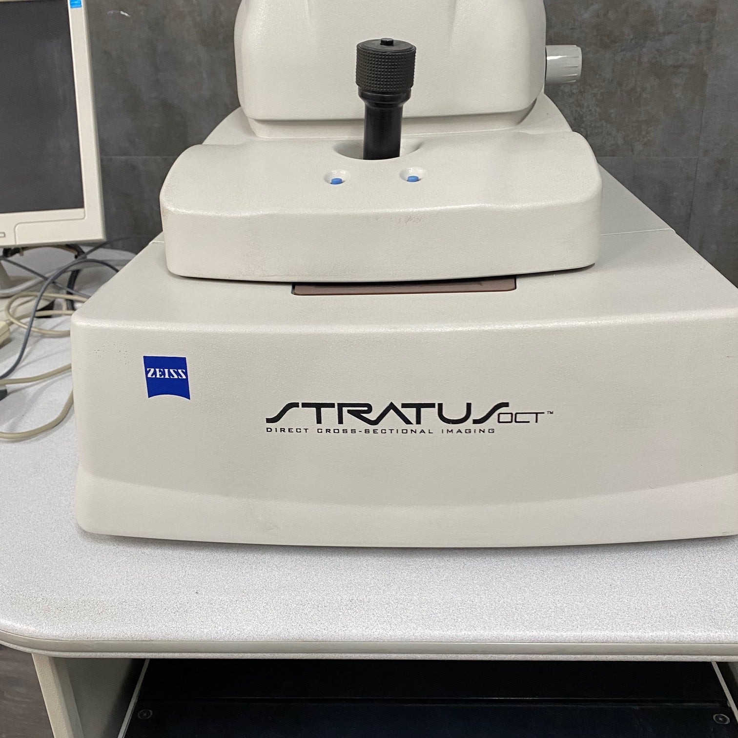 Zeiss Stratus 3000 OCT (Parts Only) - ZEISS -Angelus Medical