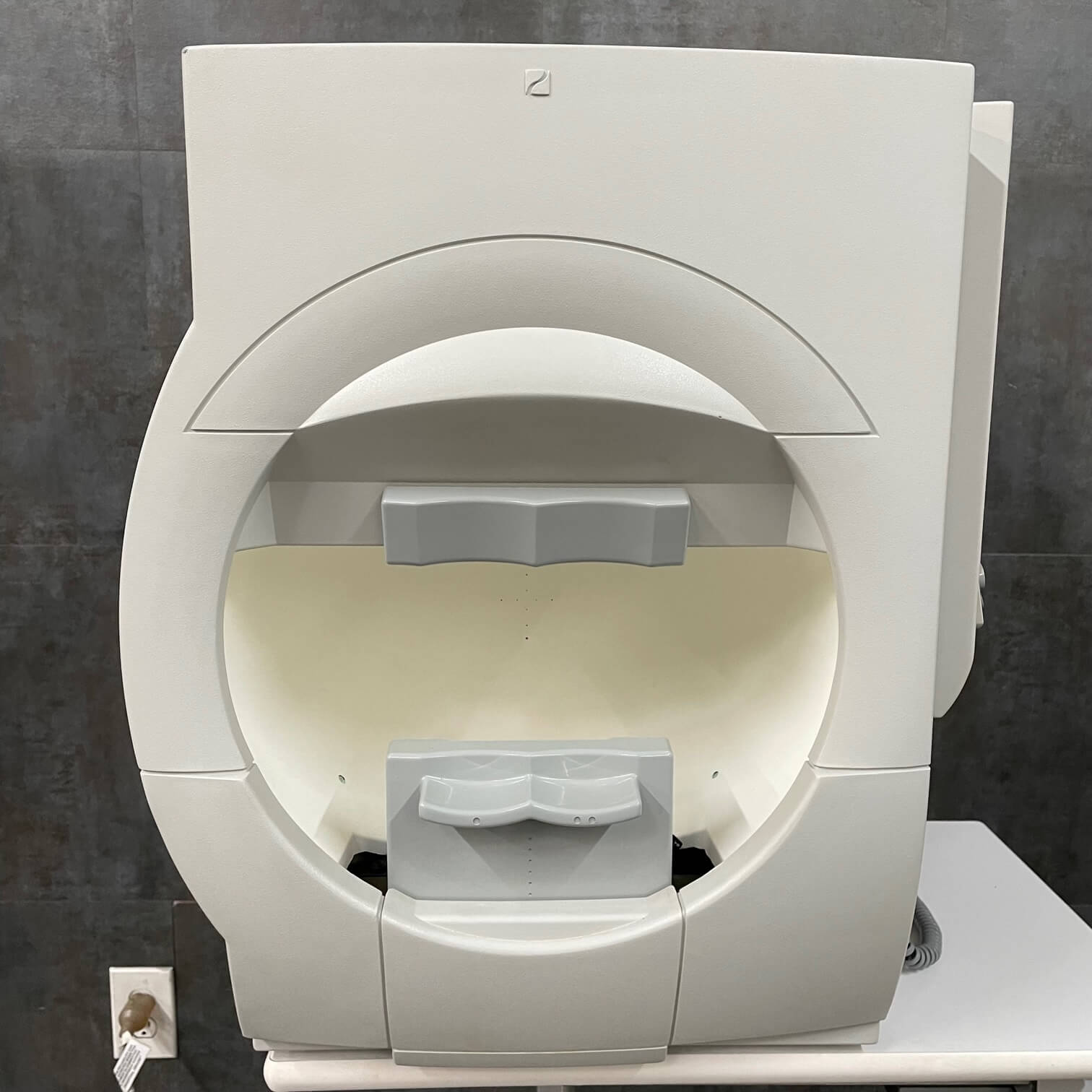 Zeiss Humphrey 750i Field Analyzer - ZEISS -Angelus Medical