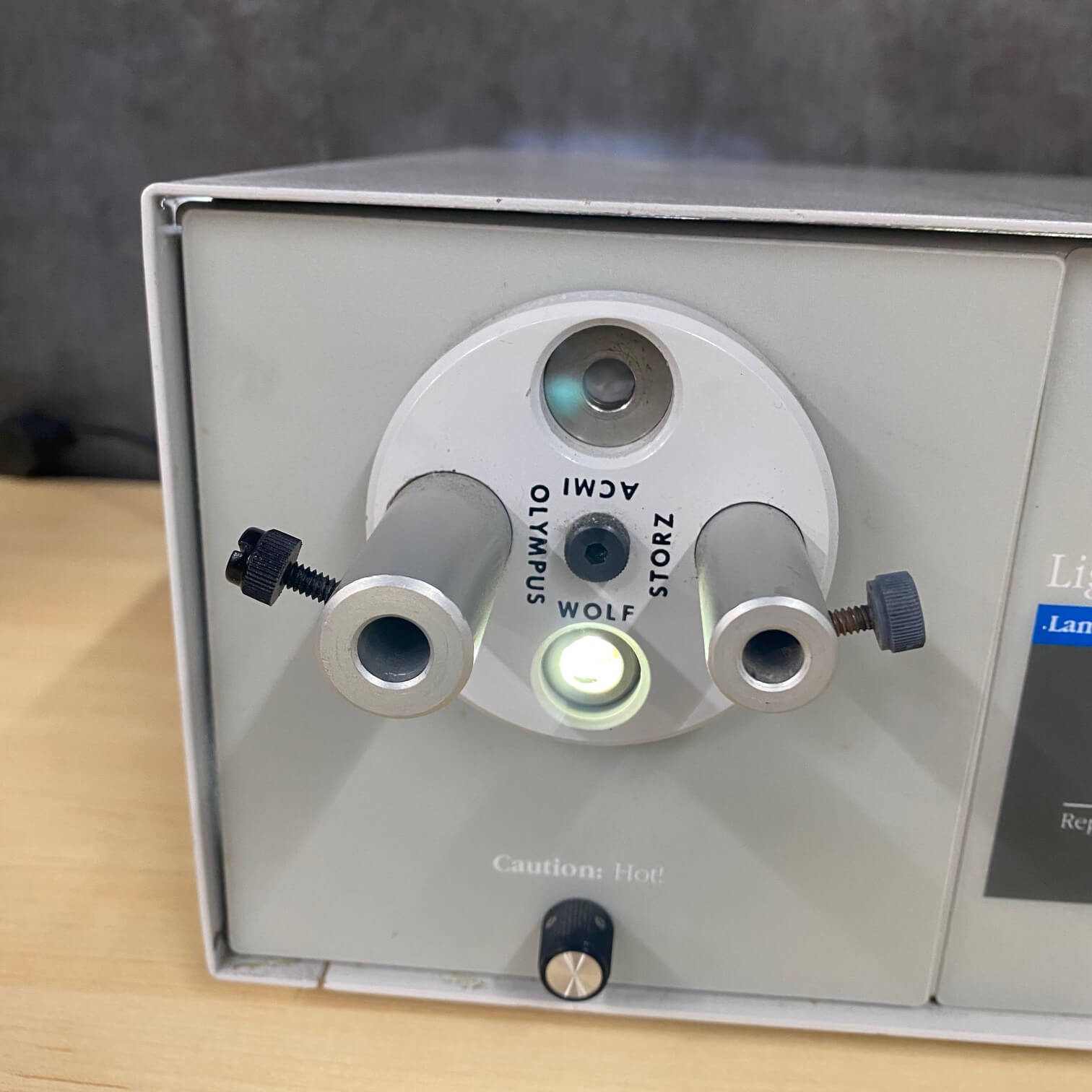 Zimmer 60-3042-001 Arthroscopy Light Source - Zimmer -Angelus Medical